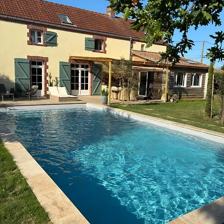 Beautiful House With Swimming Pool, L'echappee Belle Villa Pornic
