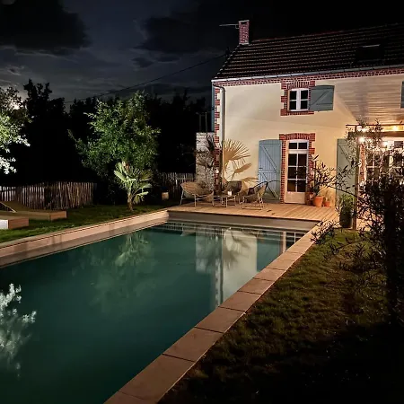 Beautiful House With Swimming Pool, L'echappee Belle * Pornic