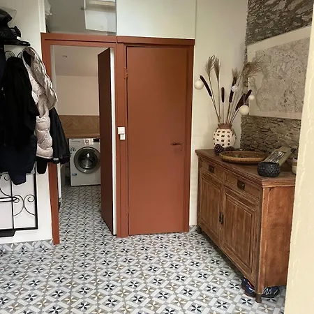 Beautiful House With Swimming Pool, L'echappee Belle